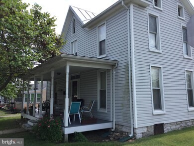 310 E Queen St unit 2, Strasburg, VA 22657 - photo 2