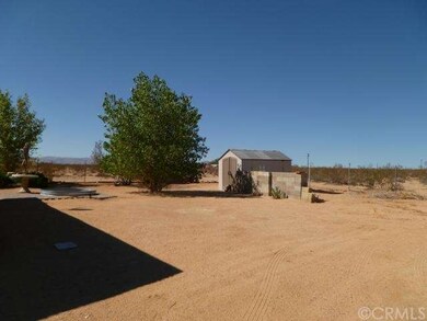 922 Center Ave, Joshua Tree, CA 92252 - photo 4