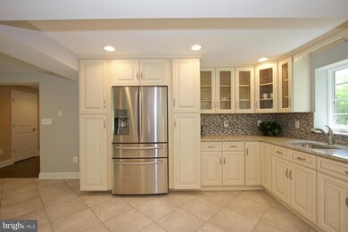 1811 Redwood Ave, Parkville, MD 21234 - photo 6