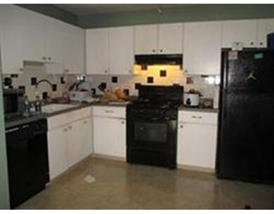 28 Kenmar Dr unit 281, Billerica, MA 01821 - photo 2