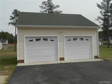 Oversized 2 Car Garage will give you plenty of spa