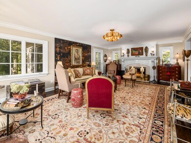 Entertaining Size Living Room