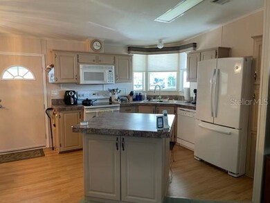 KITCHEN WITH ISLAND