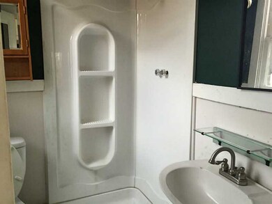Bathroom. Cottage Bathroom