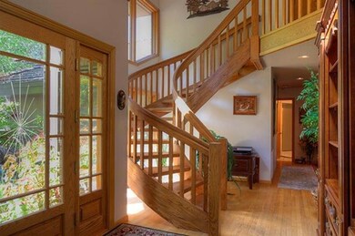 1502 NW Highland Ave, Grants Pass, OR 97526 - photo 3