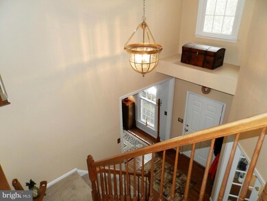 15410 Cedarhurst Ct, Centreville, VA 20120 - photo 3