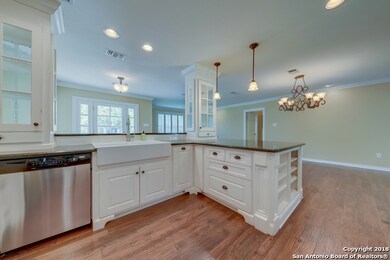 102 Irvington Dr, San Antonio, TX 78209 - photo 5