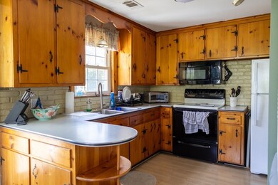 83 Willow St unit 2, Woburn, MA 01801 - photo 5