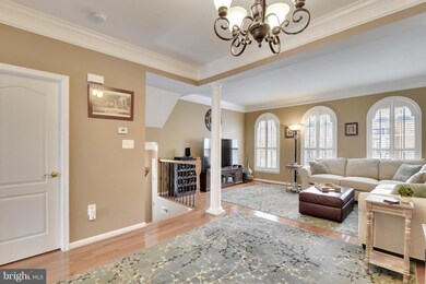 24700 Kings Canyon Square, Stone Ridge, VA 20105 - photo 2