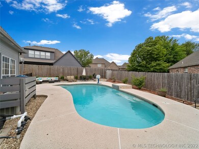 Pool area
