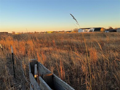 8607 Bryan Rd, Shawnee, OK 74804 - photo 3