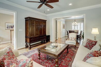 1415 W Hilshire Park Dr, Houston, TX 77055 - photo 5