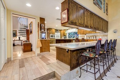 9504 S Kenneth Place, Tempe, AZ 85284 - photo 4