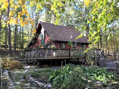 107 Aster Ct, Milford, PA 18337 - photo 2