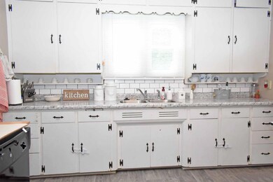 Kitchen - View 3