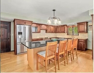 81 Newtown Rd, Acton, MA 01720 - photo 5