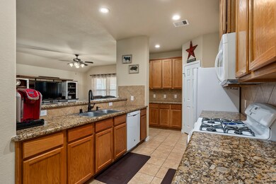 23619 Virginia Pine Dr, Tomball, TX 77375 - photo 7