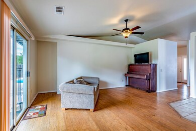 1729 Almaden Dr, Redding, CA 96001 - photo 5