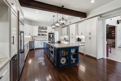 This fully renovated kitchen provides plenty of sp