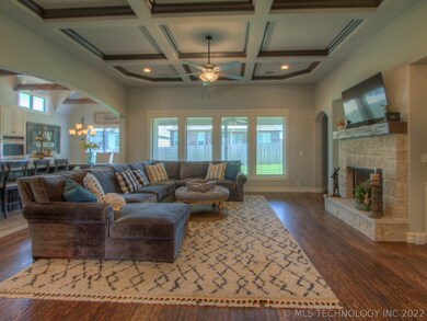 12915 S 5th Place, Jenks, OK 74037 - photo 3