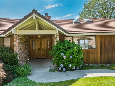 538 Curtis Dr, Grants Pass, OR 97527 - photo 6