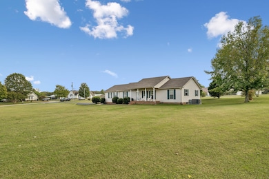 125 Monument Cir, Summertown, TN 38483 - photo 6