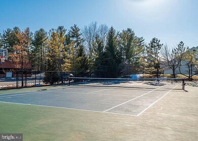 12500 Fox View Way, Reston, VA 20191 - photo 3