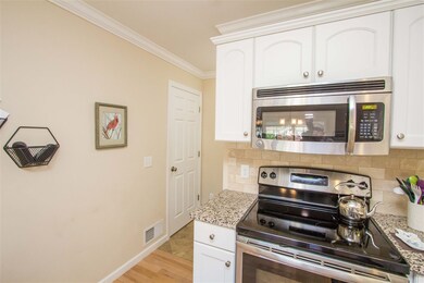 208 Fox Run, Colchester, VT 05446 - photo 3