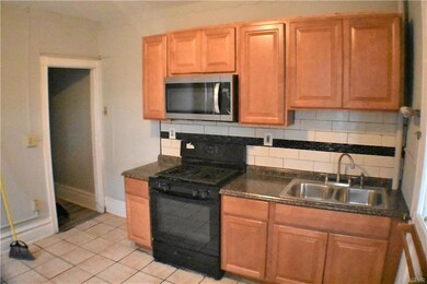 223 N 15th St unit 2, Allentown, PA 18102 - photo 4