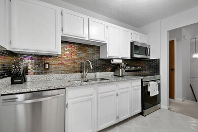 10-web-or-mls-477-buckingham-ct