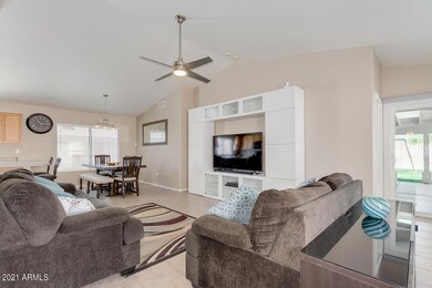 1314 E Escuda Dr, Phoenix, AZ 85024 - photo 6