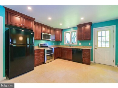 1448 Anthony Wayne Dr, Wayne, PA 19087 - photo 6