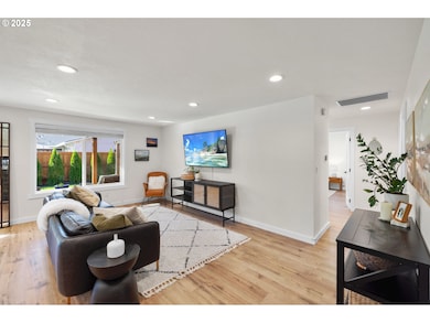 1905 Springbrook Way, Newberg, OR 97132 - photo 7