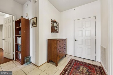 Potomac Ridge at Lansdowne Woods unit 621, Leesburg, VA 20176 - photo 5