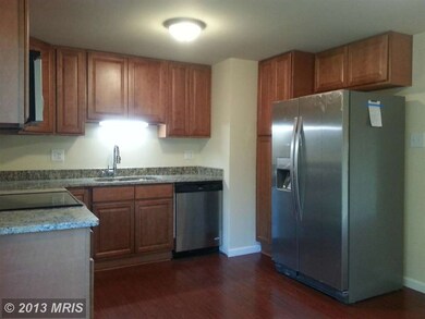 2705 Country Club Rd, Hyattsville, MD 20785 - photo 5