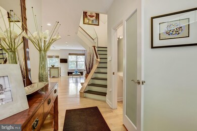 7344 Rocky Creek Dr, Columbia, MD 21046 - photo 4