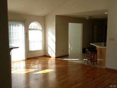 2820 English Ln, Whitehall, PA 18052 - photo 7