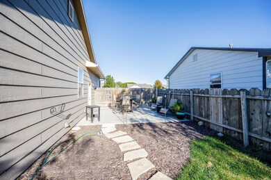 609 S Longbranch Dr, Maize, KS 67101 - photo 2