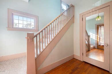 1352ParkStNW-3