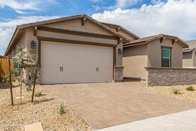 11022 W Levi Dr, Tolleson, AZ 85353 - photo 4