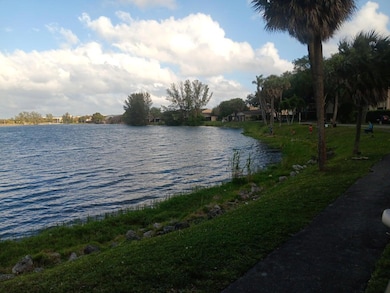 3450 Blue Lake Dr unit 204, Pompano Beach, FL 33064 - photo 4