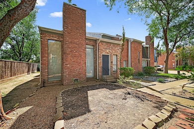 3200 S Gessner Rd unit 224, Houston, TX 77063 - photo 2