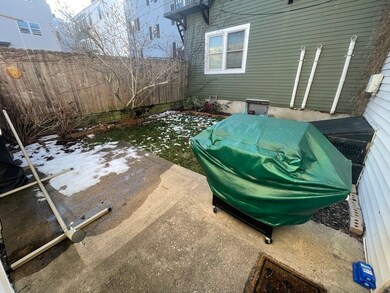 569 E 3rd St, Boston, MA 02127 - photo 5