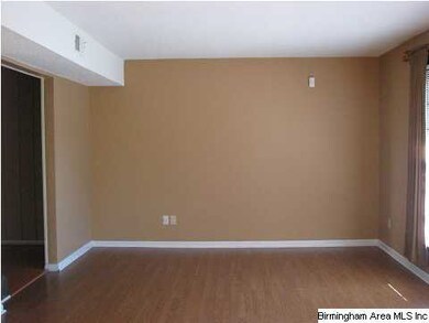 This is the dining room end of the living room/ di