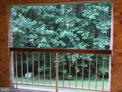 5827 Cove Landing Rd unit 202, Burke, VA 22015 - photo 2