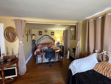 264 W Main St, North Kingstown, RI 02852 - photo 5