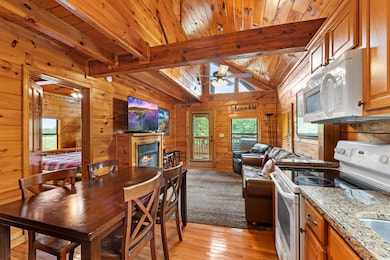 513 Hideaway Ridge Cir, Sevierville, TN 37862 - photo 5