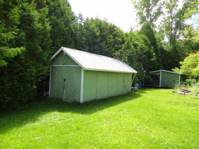 2585 Skunk Hill Rd, Fairfax, VT 05454 - photo 7