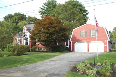 10 Sampson St, Spencer, MA 01562 - photo 2