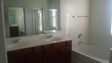 1319 E Cassia Ln, Gilbert, AZ 85298 - photo 6